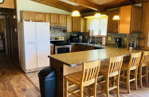 Wisconsin Dells Cabina | LISTO PARA SU VISITA! ..Relajante escapada con la belleza del paisaje y mucha vida silvestre