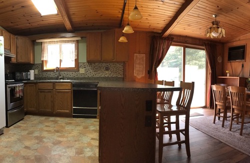 Wisconsin Dells Cabina | LISTO PARA SU VISITA! ..Relajante escapada con la belleza del paisaje y mucha vida silvestre