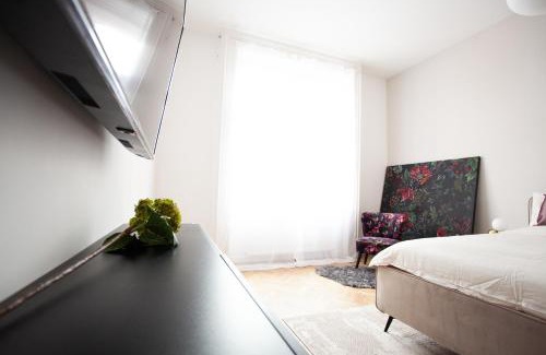 Belso-Ferencvaros Apartamento | Real Deluxe next to Danube