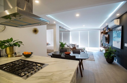 Zapopan Condominio | Real View Towers, Fancy 2BR 2nd floor, Zona Real, Near Andares