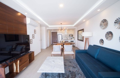 Zapopan Condominio | Real View Towers in Real Center Plaza, Incredible 1 BR, Zona Real, Near Andares