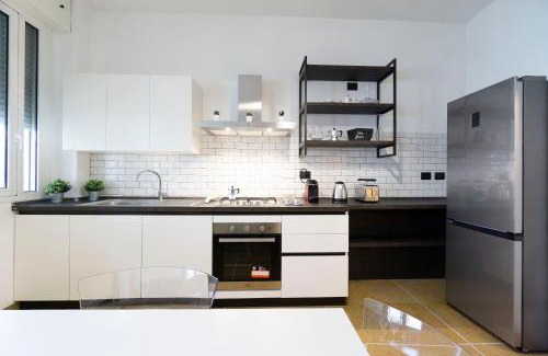 San Donato-San Vitale Apartamento | Realkasa Kharkov Apartment