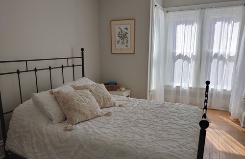 Bemus Point Casa | Rebecca's No Wake Zone private home in the heart of Bemus Point