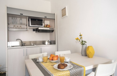 Imperia Otro | ReBi Village