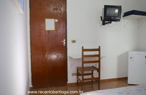 Vista Linda Casa | Recanto Bertioga - Suite para Pareja