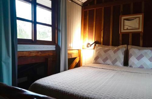 Pinheira Casa | Recanto das Bromélias Chalés