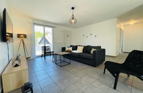 Athee-sur-Cher Casa | Recent house in a hamlet near the Cher
