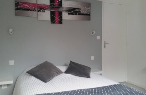 Carantec Cabina | Recent single-storey house Route de la Corniche