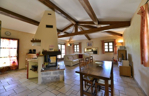 Mons Casa | Villa con piscina rodeada de olivos en el cantón de Fayence