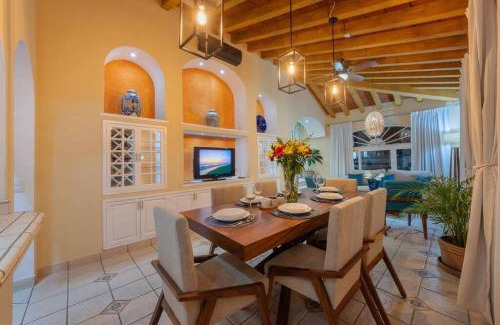 Lazaro Cardenas Apartamento | Recently Remodeled and Ready To Be Used