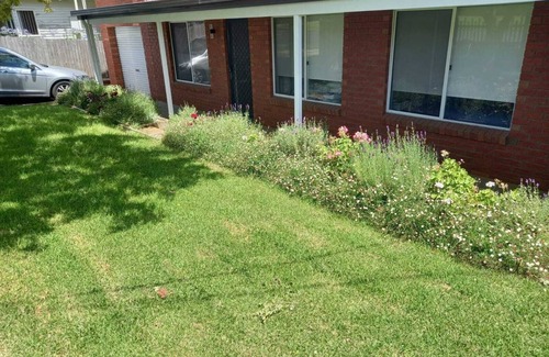 Warrnambool Casa | Recently renovated house in quiet leafy surroundings..