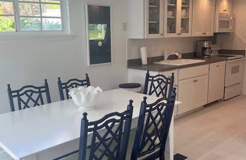 Trailer Estates Villa | Recently renovated / re-furnished Villa on 6th fairway of the IMG Golf Course