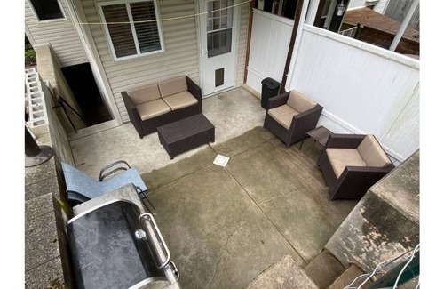 Minersville Casa | Recently Updated 3br/2ba townhome; Great Location