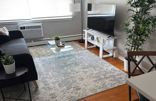 Arlington Heights Apartamento | Recharge in This Charming 1BR Apt