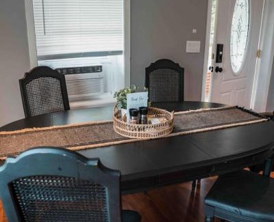 Vickery Casa | Reconnect in a Cozy Retreat