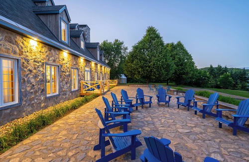 Mauricie Casa | Reconnect with Nature – Wellness Resort Stay with Trails, River Views & Forest