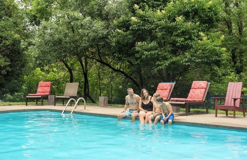 Mauricie Casa | Reconnect with Nature – Wellness Resort Stay with Trails, River Views & Forest
