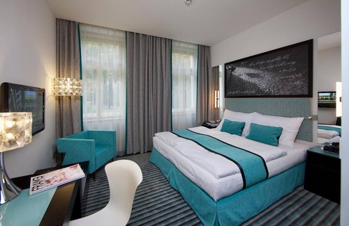 Smichov Hotel | Red and Blue Design Hotel Prague