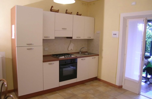 Lacona Apartamento | Apartamento RED rodeado de vegetación y tranquilidad de la campiña toscana.