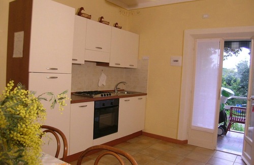 Lacona Apartamento | Apartamento RED rodeado de vegetación y tranquilidad de la campiña toscana.