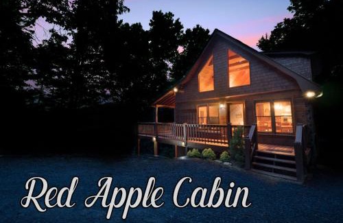 Blue Ridge Villa | Red Apple Mountaintop cabin hot tub, WiFi, Pet friendly, Fireplace, pit, BEST VIEWS