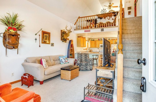 Chillicothe Casa | 'Red Barn Getaway' Chillicothe Countryside Home