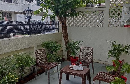 Bhopal Casa | Red Beryl Home Stay