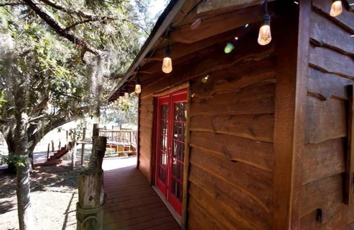 New Ulm Casa | Red Bird Ranch - Private 140 acre Ranch Sleeps 12