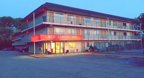 Jeffersonville - Clarksville Hotel | RED CARPET INN LOUISVILLE NORTH -Jeffersonville In