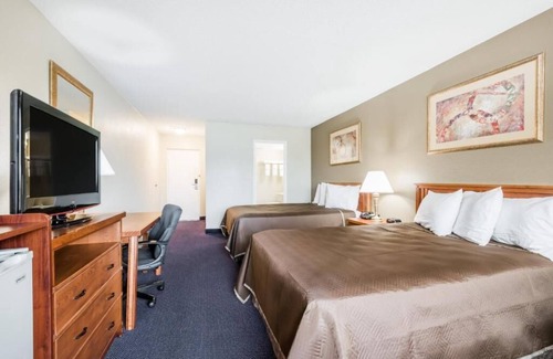 Rohrerstown Hotel | Red Carpet Inn
