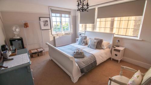 Rye Cama Y Desayuno | Red Cottage B&B