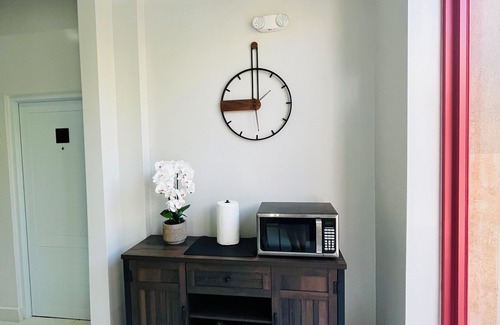 Condado Hotel | Red Door Inn