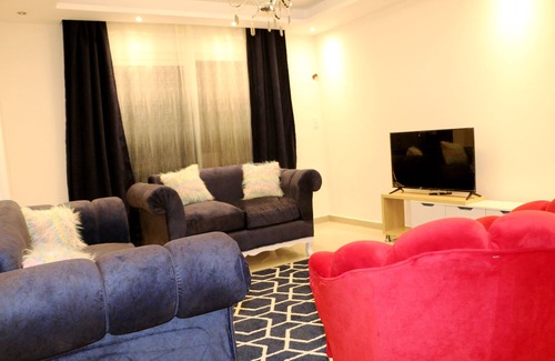 Nasr City Apartamento | Red Flower in Palm City Compound 1 Hour to the sea