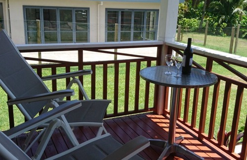 Rarotonga Villa | Red Hibiscus Villa 5