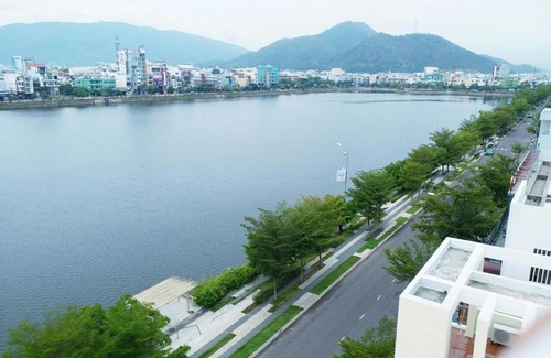 Quy Nhon Hotel | Red Hotel