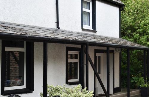 Whitland Casa | Red Kite