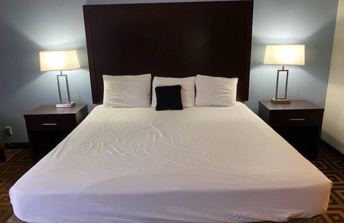 Post Falls Hotel | Red Lion Inn & Suites Post Falls