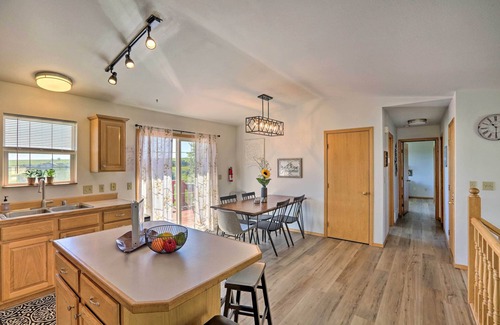 Red Lodge Casa | Red Lodge Townhome w/ Hot Tub & Mountain Views!
