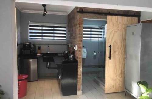 Lynnwood Ridge Apartamento | Red Lotus Studio Pta East-No Loadshedding