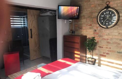 Lynnwood Ridge Apartamento | Red Lotus Studio Pta East-No Loadshedding