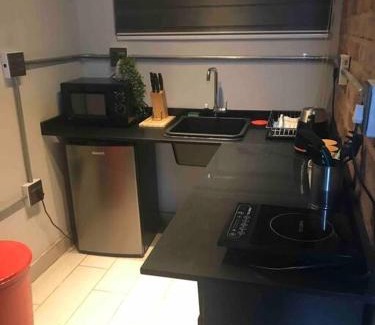 Lynnwood Ridge Apartamento | Red Lotus Studio Pta East-No Loadshedding