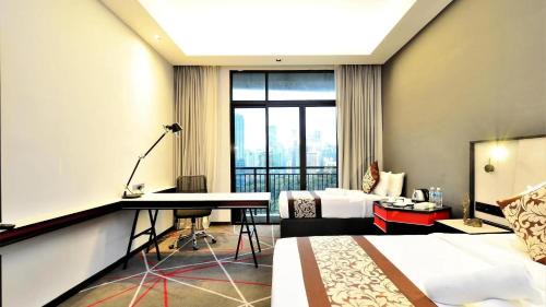 Kuala Lumpur City Centre Hotel | Red M101 Dang Wangi By Oak Tree