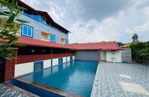 Chikkamagaluru Casa | Red Moon Homestay