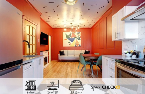 Hochelaga Casa | Red My Mind | Subway nearby | Parking ($)