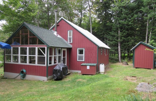 Rangeley Casa | Red Quill Camp, ¡Un gran lugar para la recreación al aire libre en todas las estaciones!