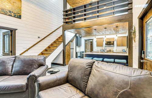 Heidelberg Casa | Red River Gorge Barndominium: Dog Friendly!