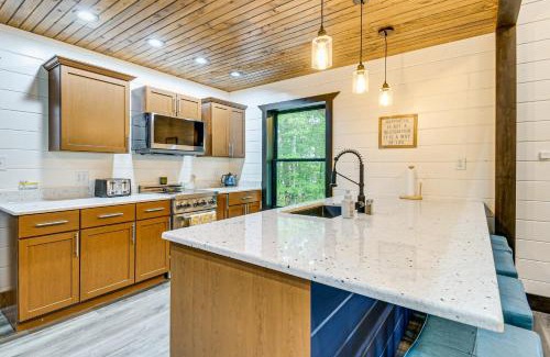 Heidelberg Casa | Red River Gorge Barndominium Dog Friendly!