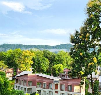 Golaghat Complejo | Red River Retreat