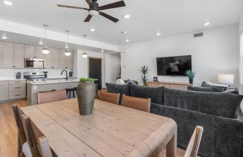 Green Springs Casa | Red Rock Oasis - Brand New Home 3-Bed Sleeps 10
