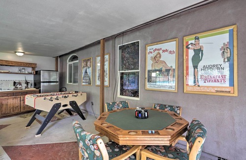 Moab South Valley Cabaña | 'red Rock Rambler' Moab Home w/ Hot Tub & Views!
